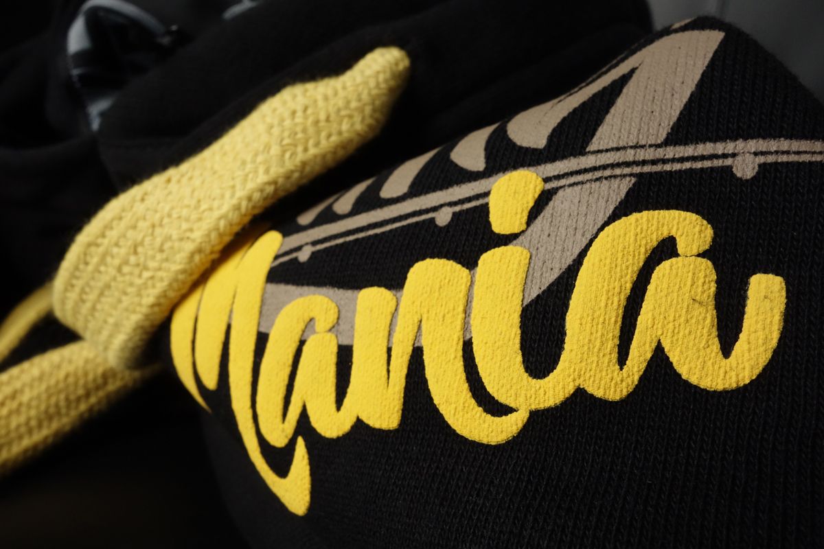 Jogpant Fishing Mania Yellow - Image 5